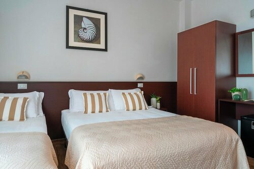 Внешний вид отеля Hotel Carmen в Риччоне, фото 5