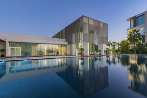 Гостиница Al Zorah Beach Resort