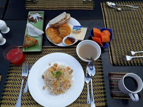 Гостиница The Villager Lodge в Сандоуэе