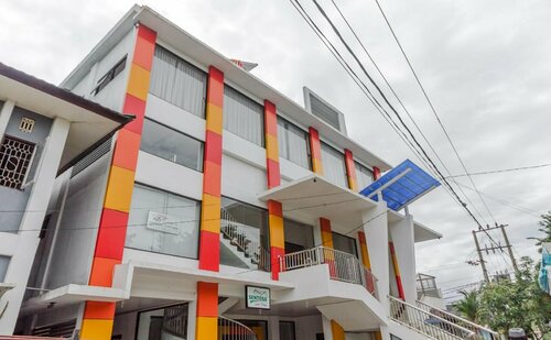 Гостиница RedDoorz Syariah Near Rsu Suaka Insan Banjarmasin в Банджармасине
