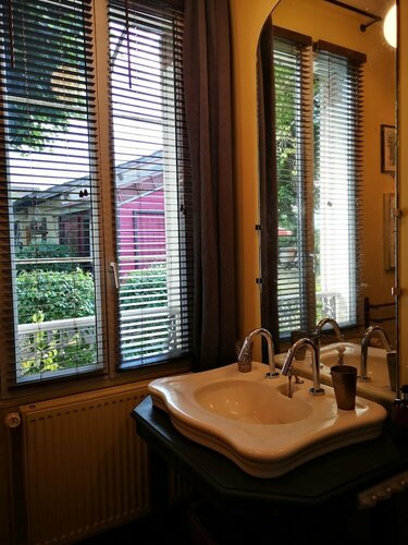 Гостиница Villa le Cloky в Мелёне