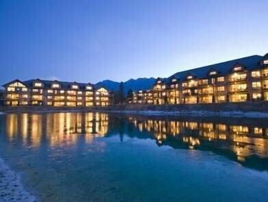 Гостиница Bighorn Meadows Resort в Провинции Британская Колумбия