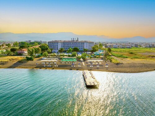 Гостиница Le Monde Beach Resort & SPA в Дикили