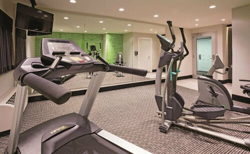 Гостиница La Quinta Inn by Wyndham Oshkosh в Ошкоше