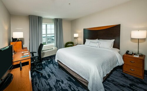 Гостиница Fairfield Inn & Suites by Marriott New Bedford в Нью-Бедфорде