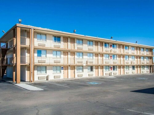 Гостиница Rodeway Inn Pueblo Co в Пуэбло