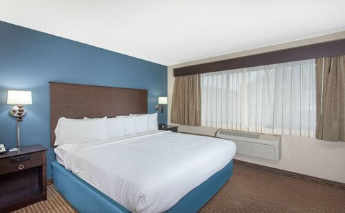Гостиница AmericInn by Wyndham Mankato Event Center в Манкато