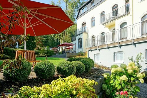Гостиница Dorint Parkhotel Siegen в Кройцтале