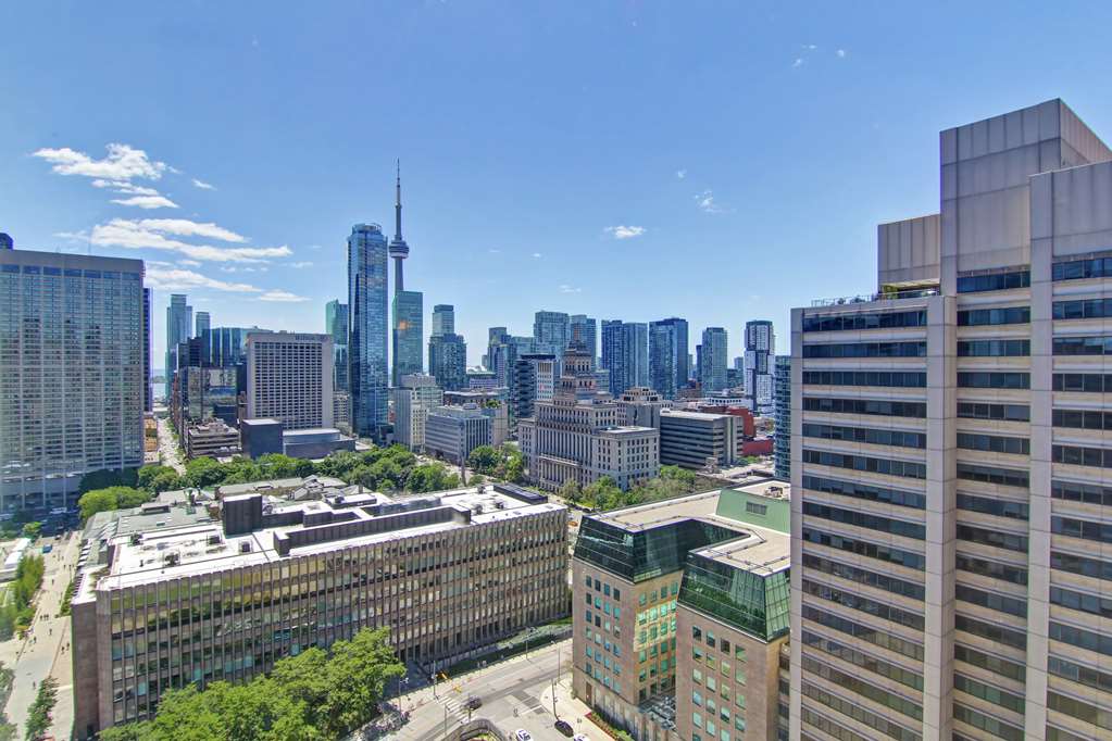 Фото DoubleTree by Hilton Hotel Toronto Downtown
