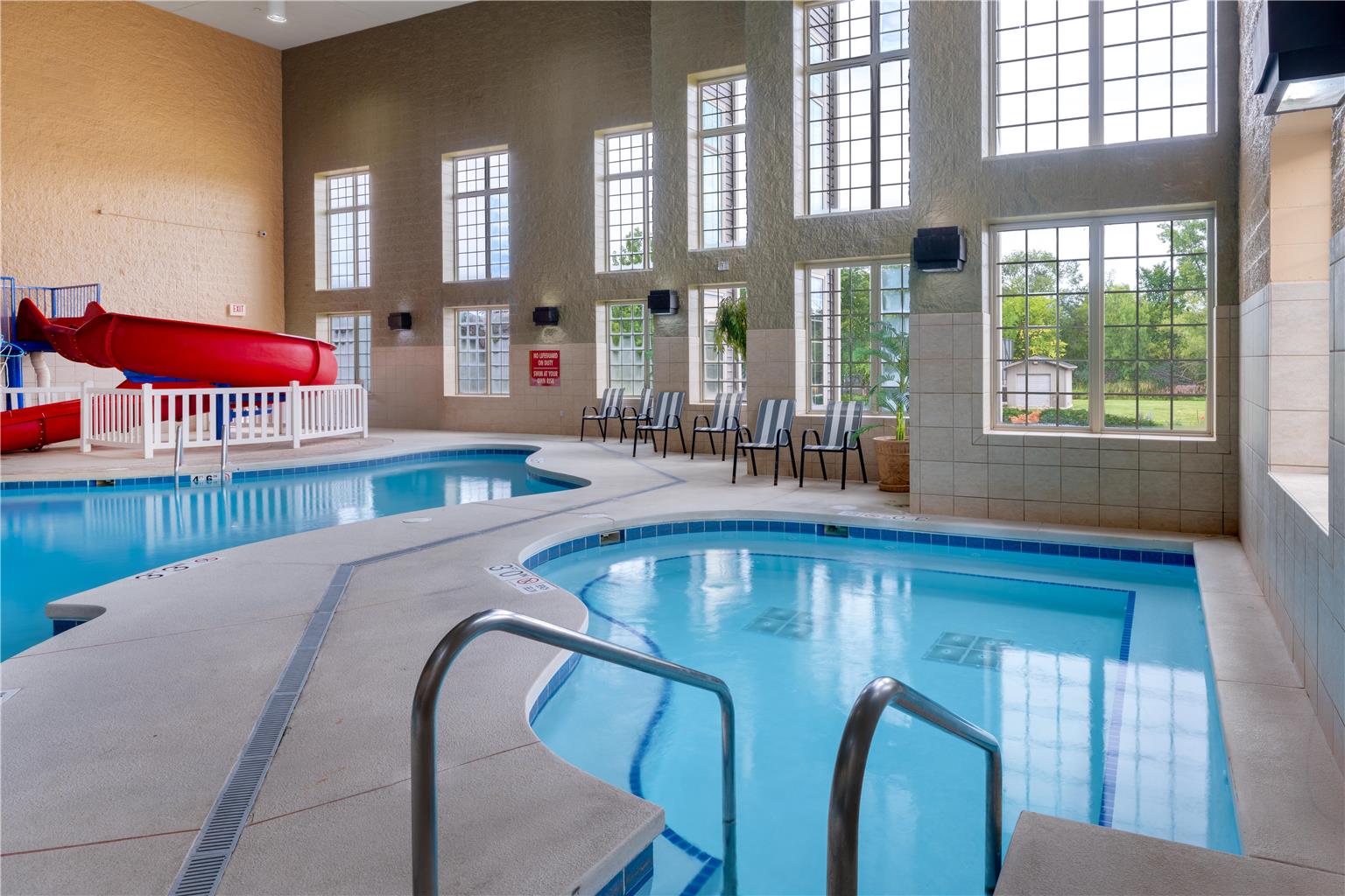 Фото Best Western Premier Bridgewood Resort Hotel