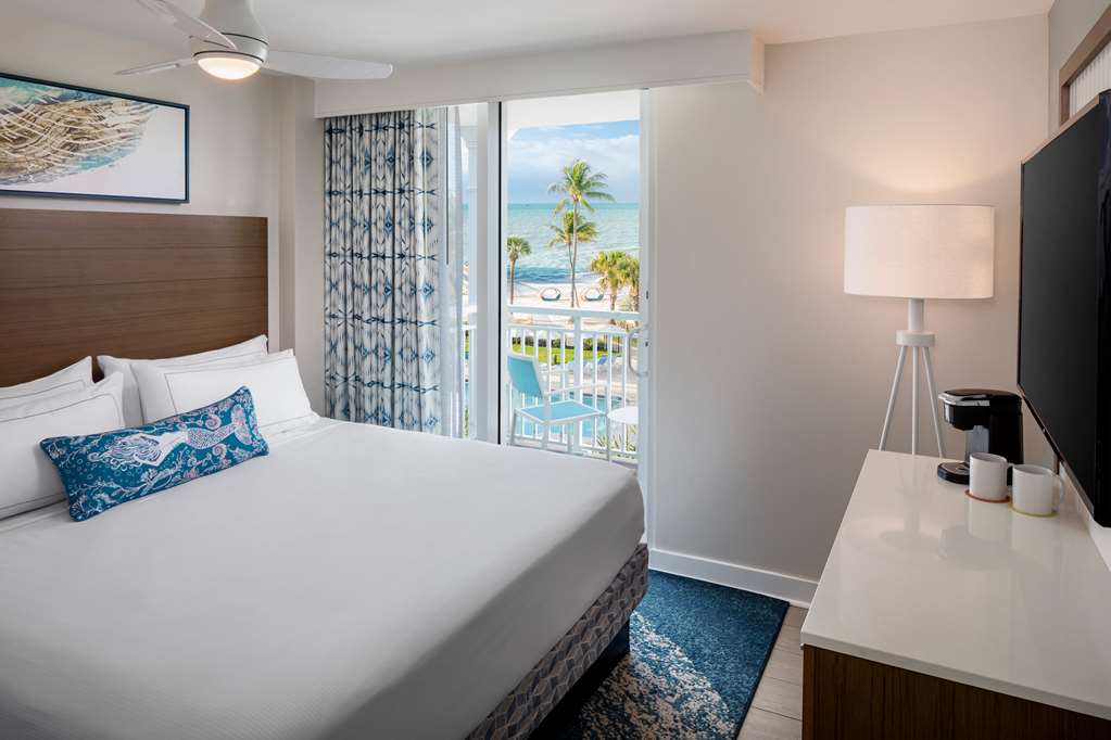 Фото The Reach Key West, Curio Collection by Hilton