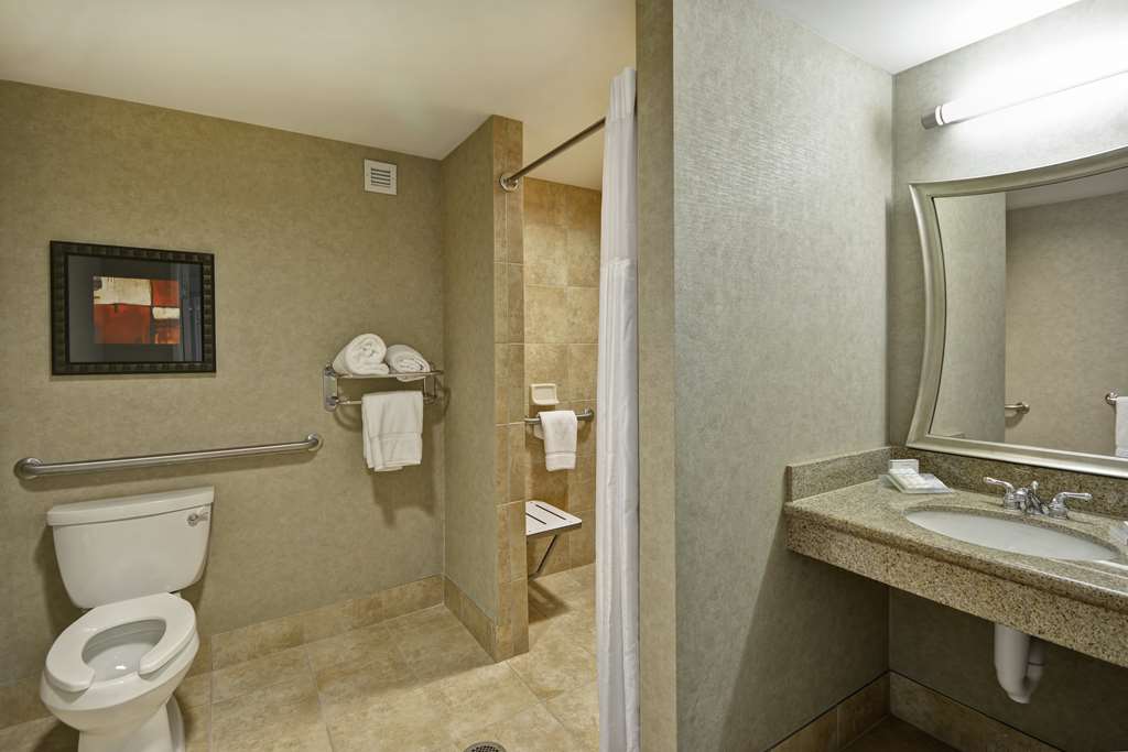 Фото Hilton Garden Inn Toledo Perrysburg