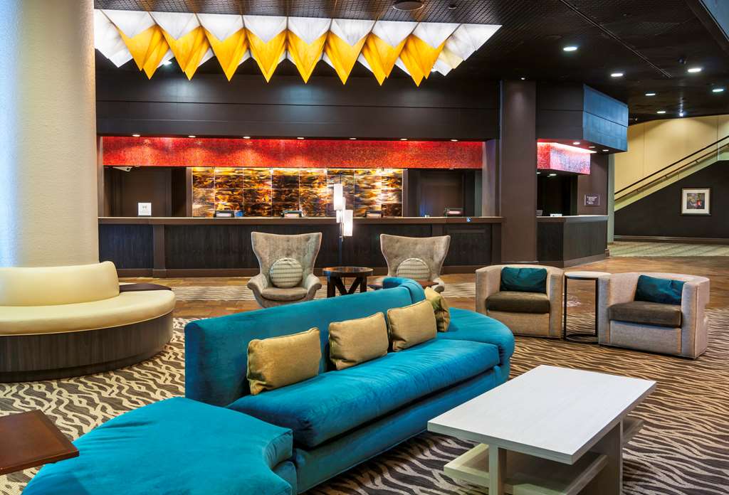 Фото DoubleTree by Hilton Hotel Los Angeles Downtown