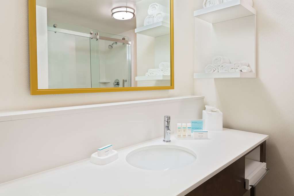 Фото Hampton Inn & Suites Atlanta Buckhead Place