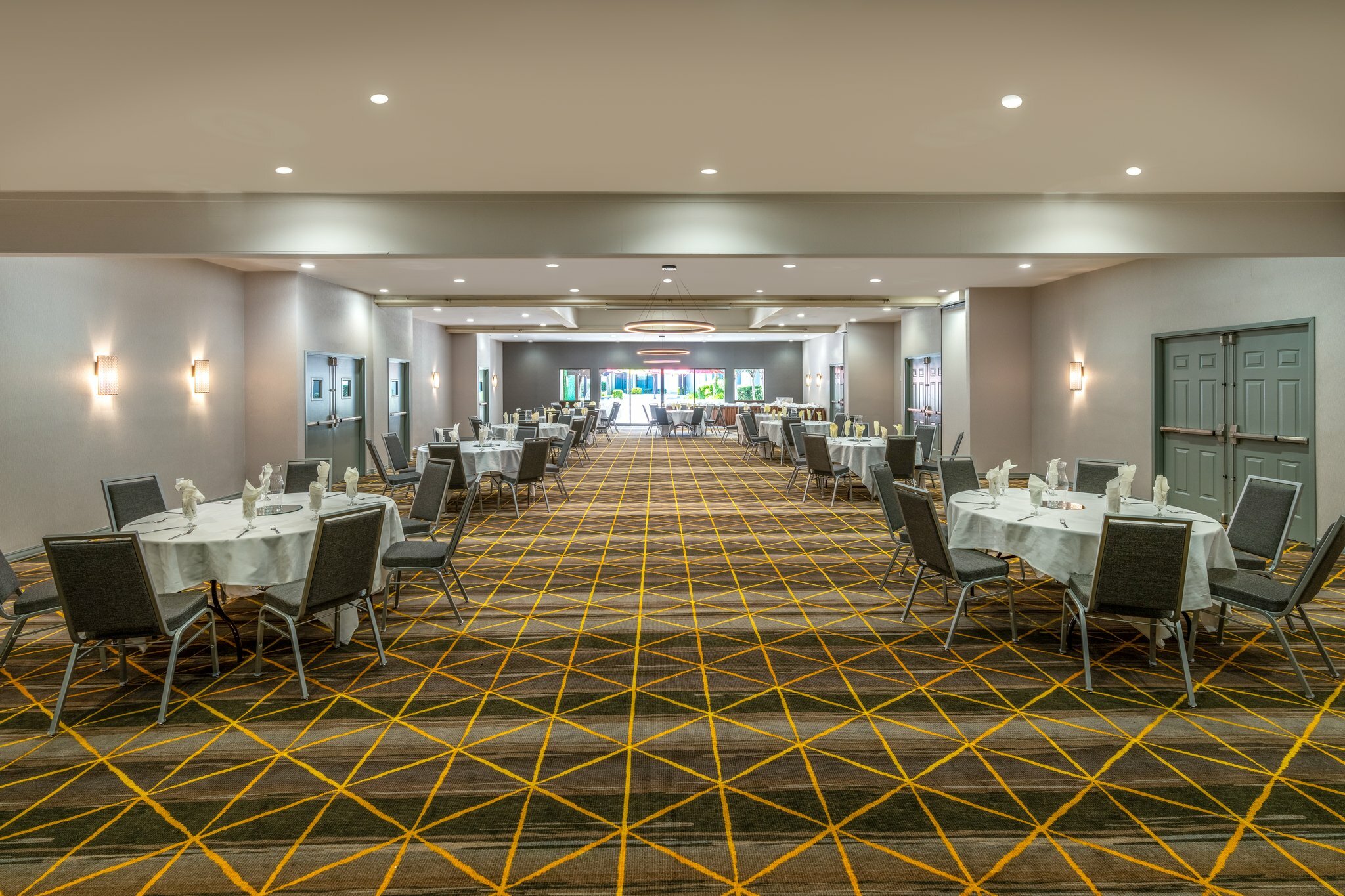 Фото Holiday Inn Dublin-Pleasanton by Ihg Hotel