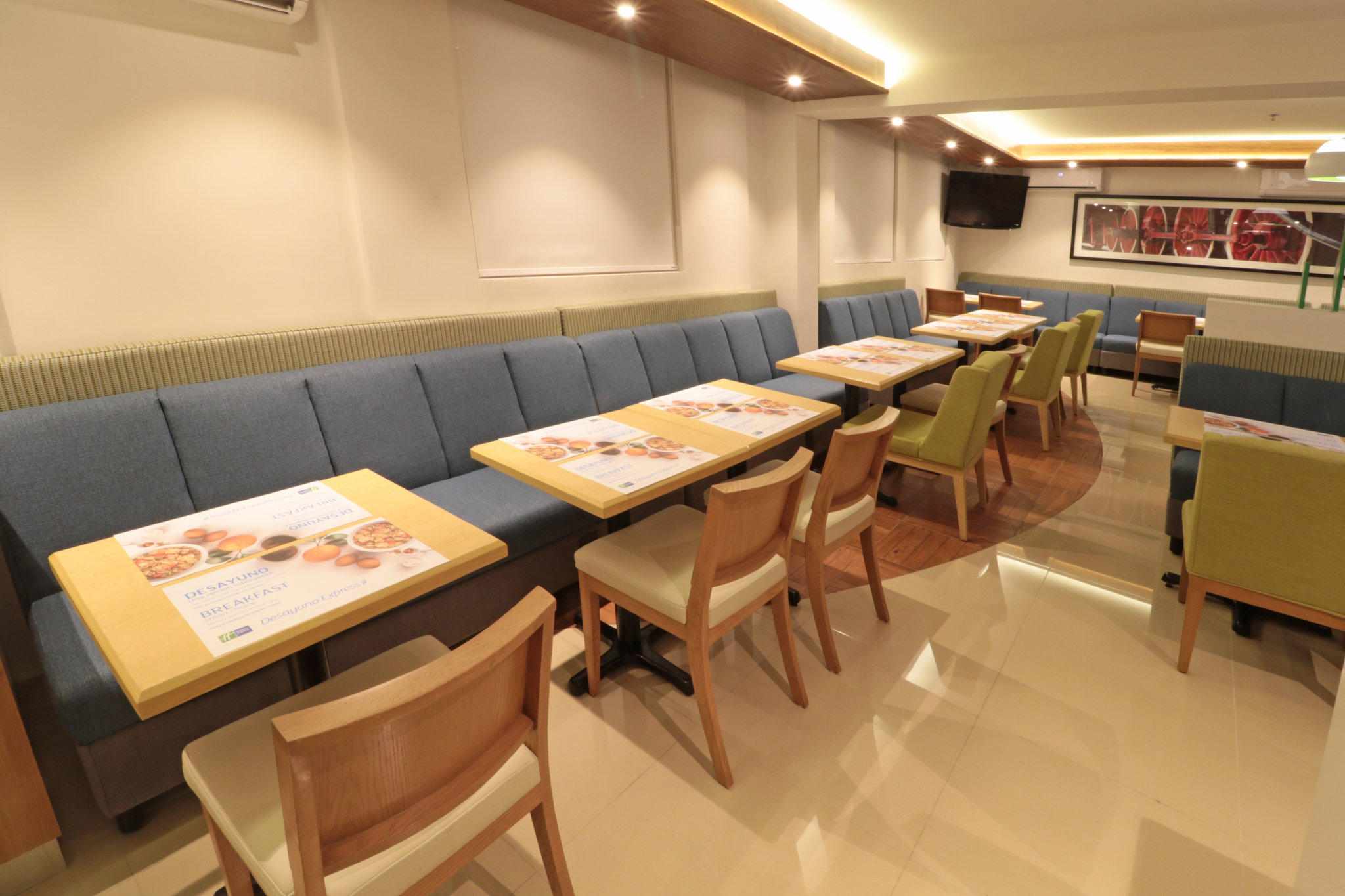Фото Holiday Inn Express Piedras Negras, an Ihg Hotel