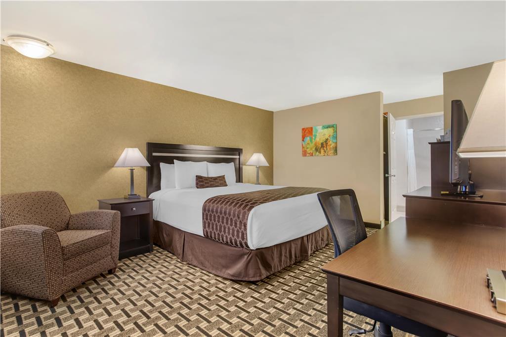 Фото Best Western Plus Pleasanton Inn