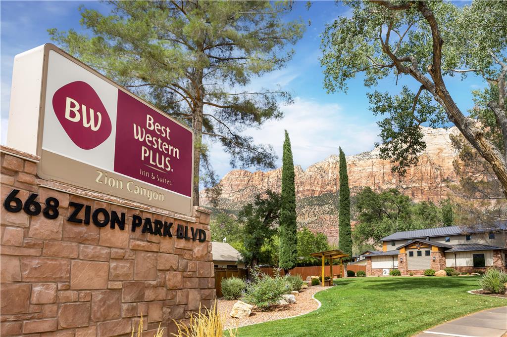 Фото Best Western Plus Zion Canyon Inn & Suites