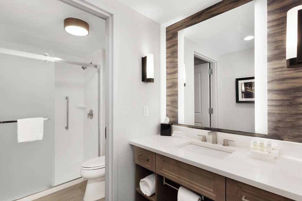 Фото Homewood Suites by Hilton Providence Downtown