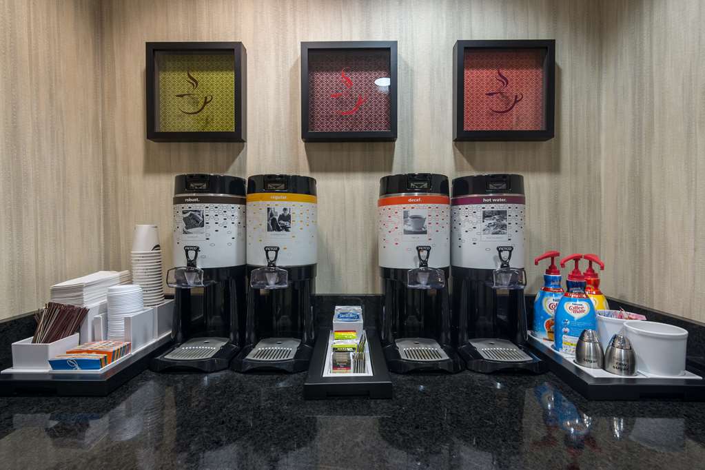 Фото Hampton Inn Bangor