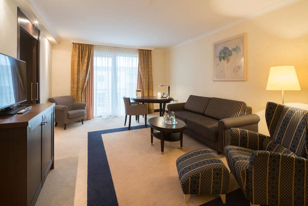 Фото Best Western Premier Castanea Resort Hotel