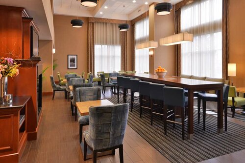 Гостиница Hampton Inn & Suites Tacoma-Mall в Такоме