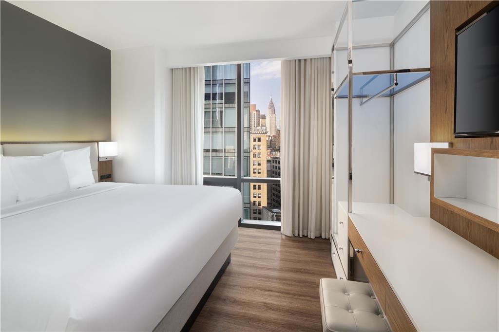 Фото Best Western Premier Empire State Hotel