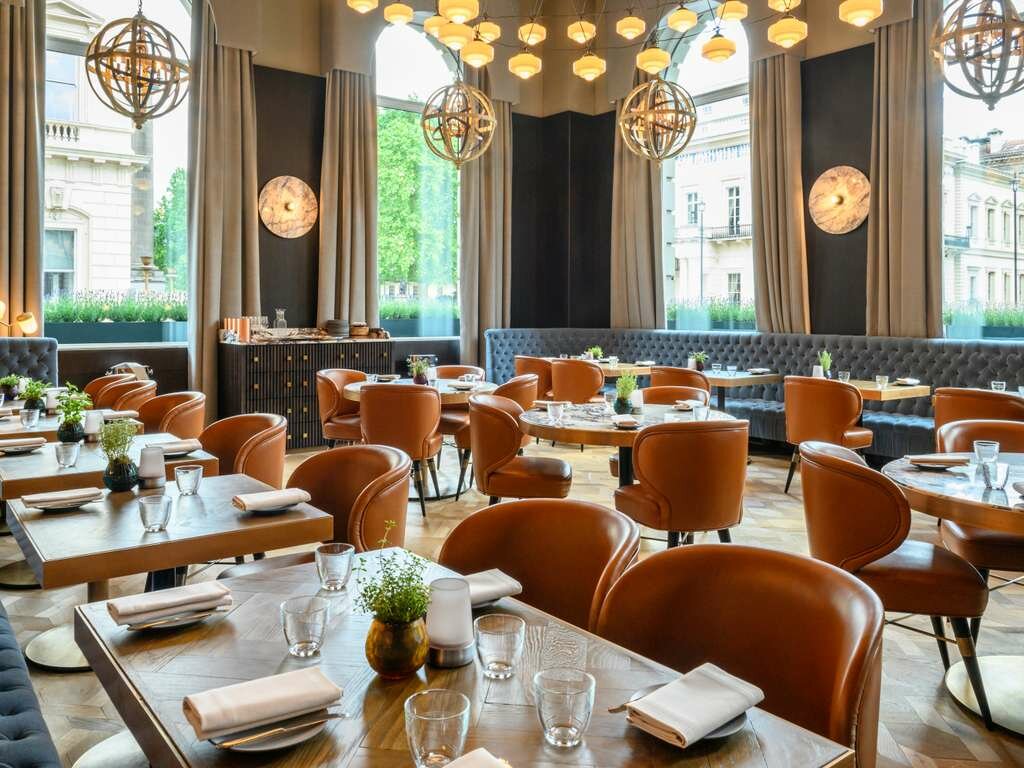 Фото Sofitel London St James
