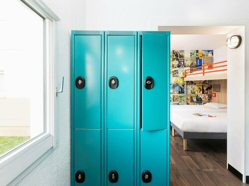 Гостиница HotelF1 Saint-Nazaire в Сен-Назере