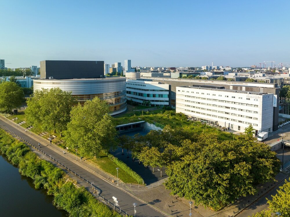 Фото Novotel Nantes Centre Gare