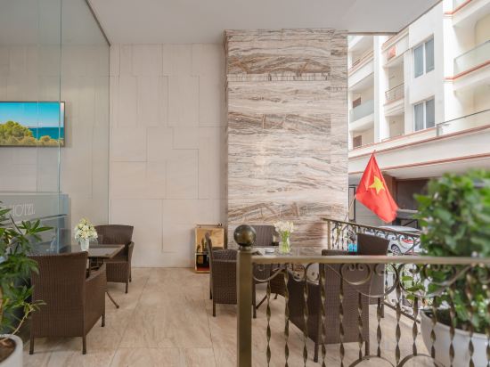 Фото Sochi Hotel