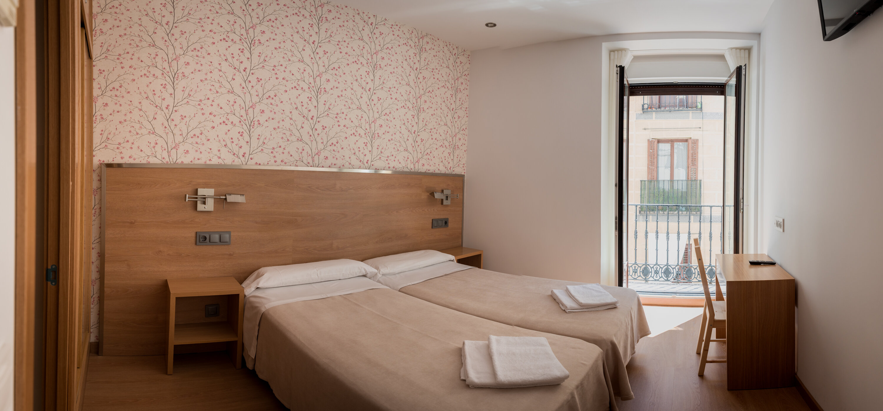 Фото Hostal San Antonio