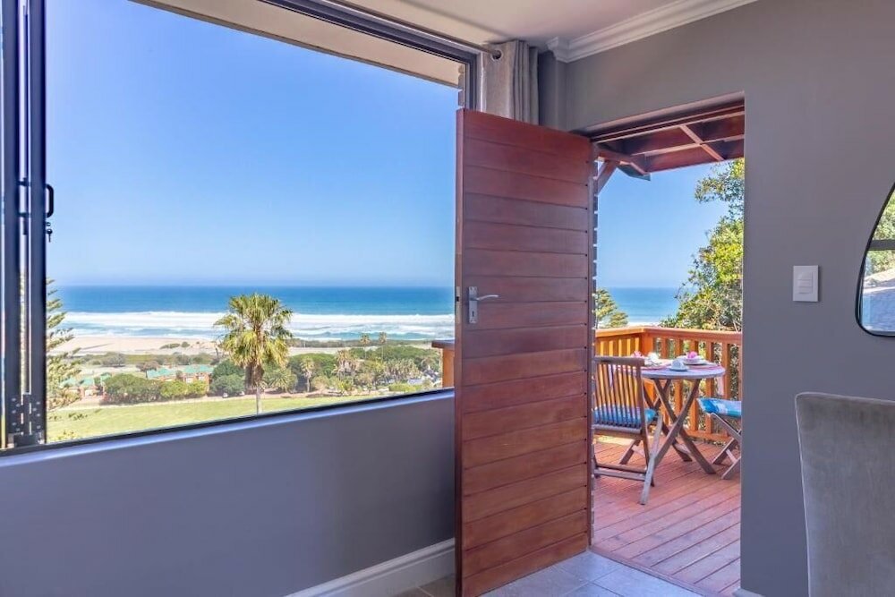 Фото Boardwalk Lodge - self-catering