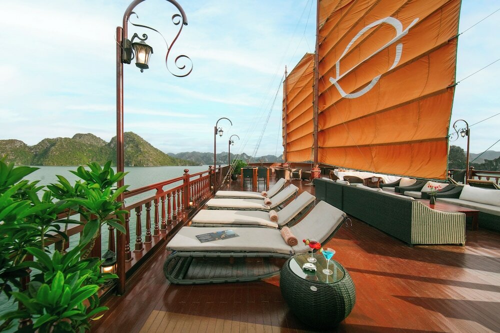 Фото Emperor Cruise Ha Long