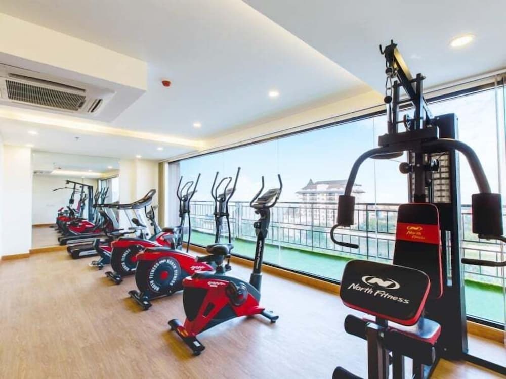Фото Golden Jomtien Beach Hotel