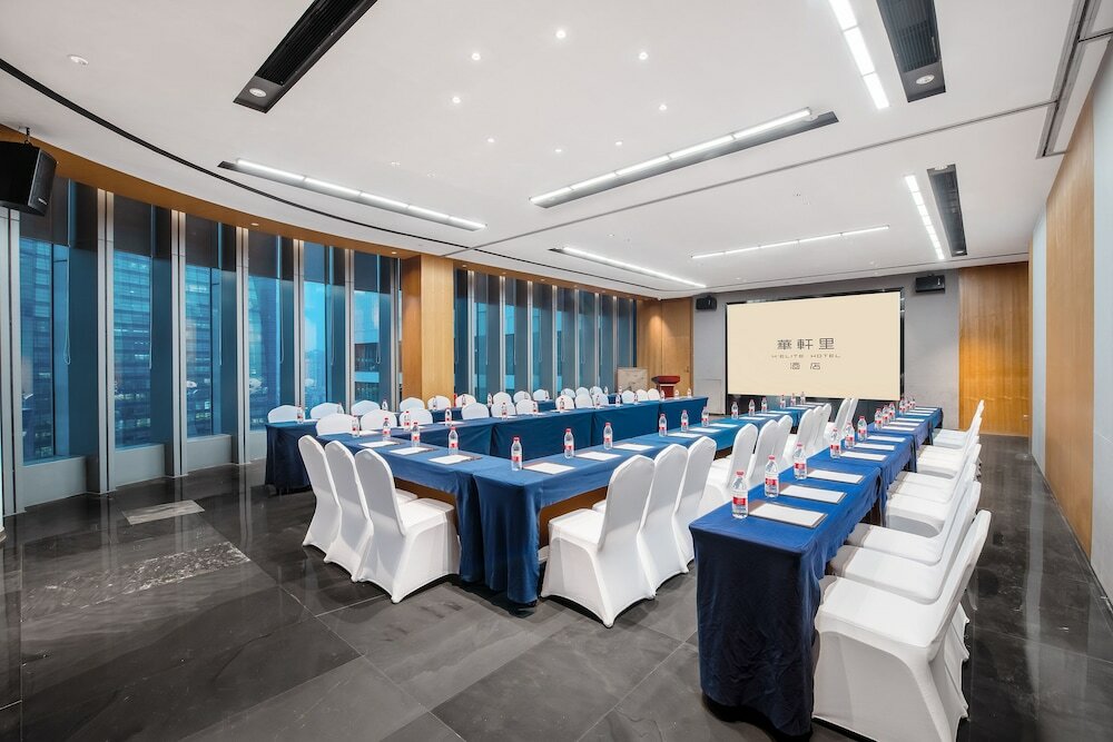 Фото Holiday Inn Guangzhou Zhujiang New Town
