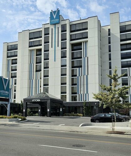 Гостиница Vittoria Hotel and Suites в Ниагара-Фолс