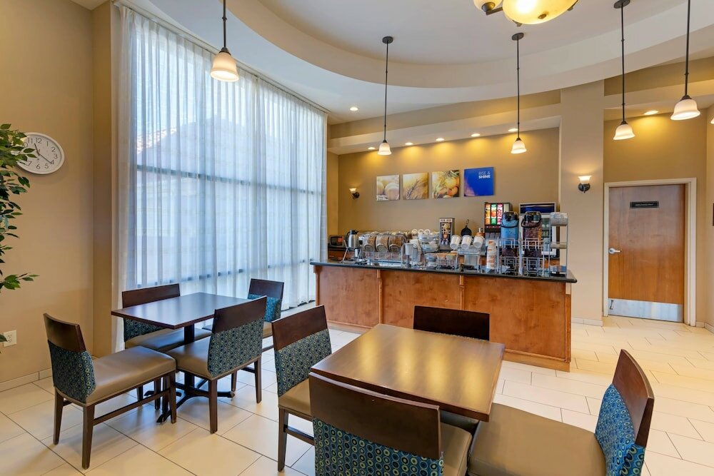 Фото Comfort Suites Barstow near I-15