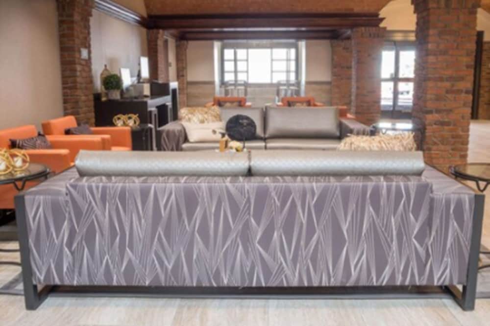 Фото Drury Plaza Hotel St. Paul Downtown