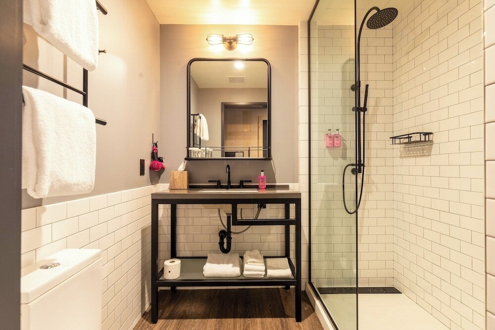 Фото Moxy Nashville Downtown