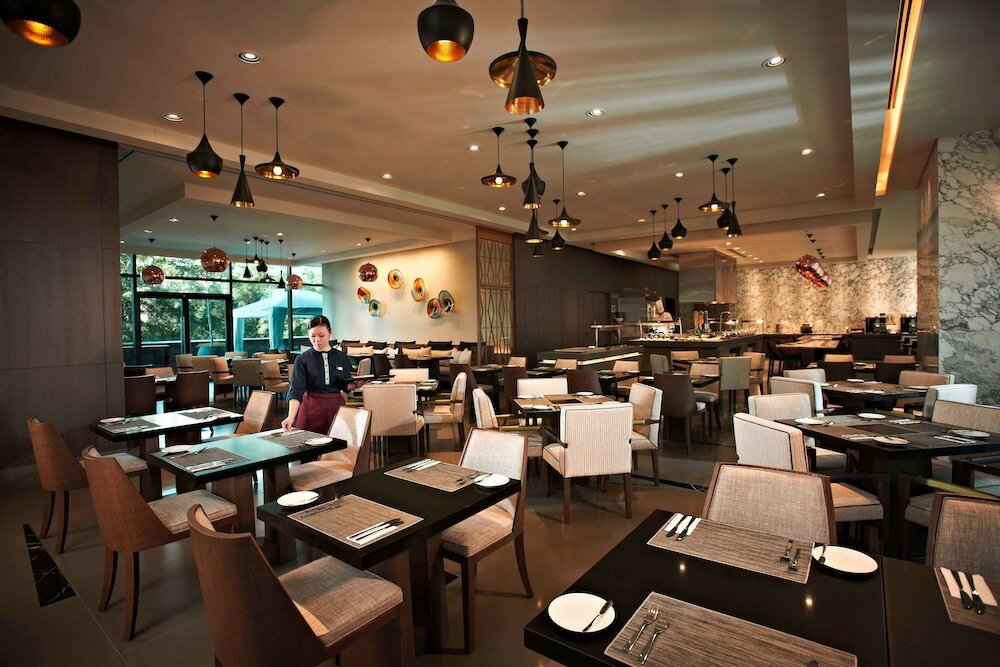 Фото Carlton City Hotel Singapore