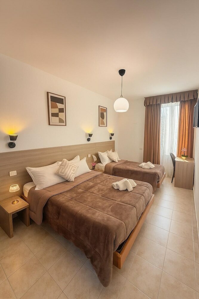 Фото Hotel Aurelia Milano Centrale
