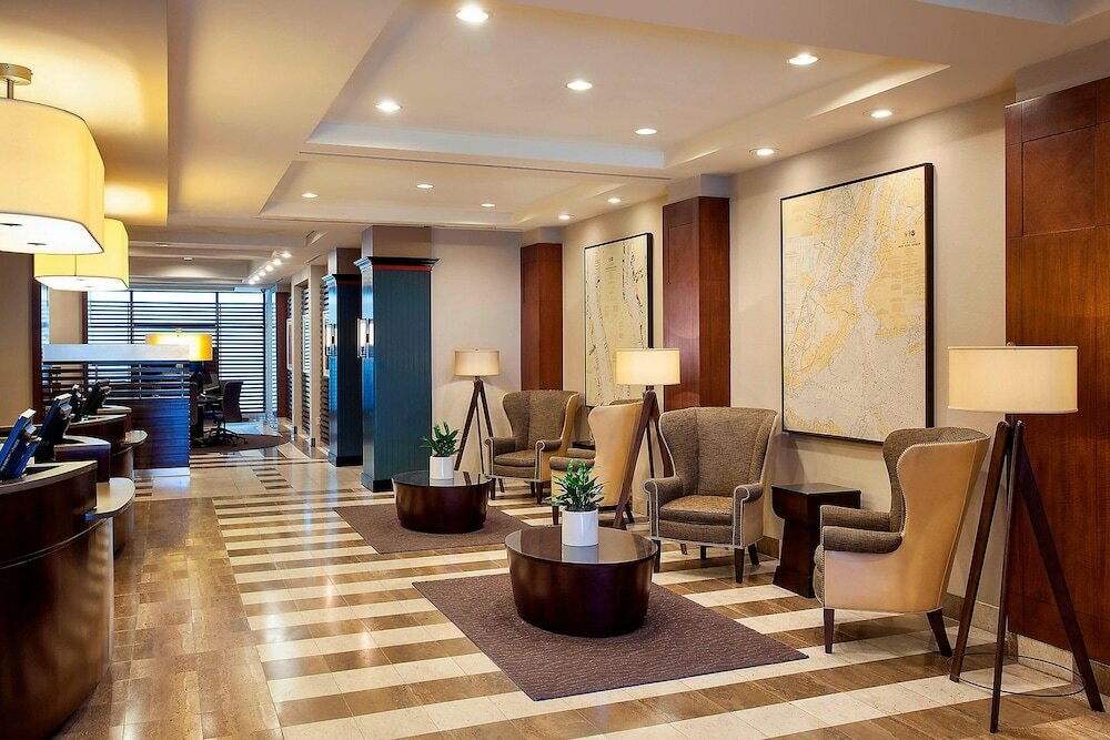 Фото Sheraton Lincoln Harbor Hotel