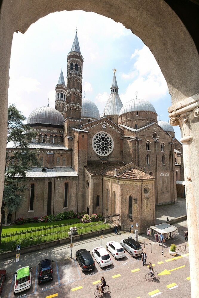 Фото Hotel Casa del Pellegrino