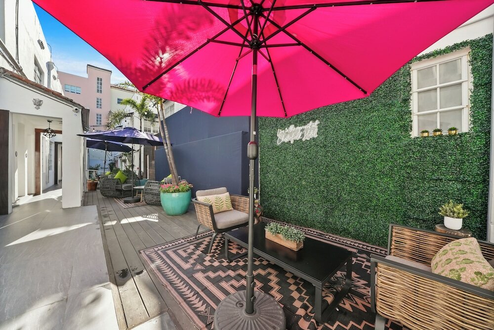 Фото Chesterfield Hotel & Suites, a South Beach Group Hotel
