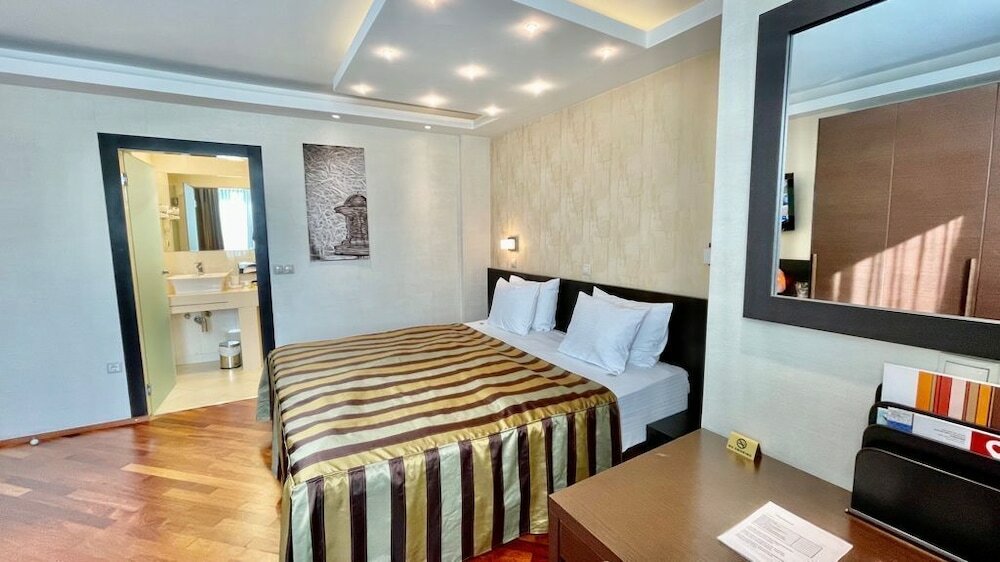 Фото City Boutique Hotel