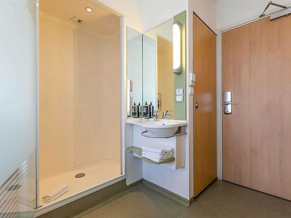 Фото Ibis Budget Порто Гайя