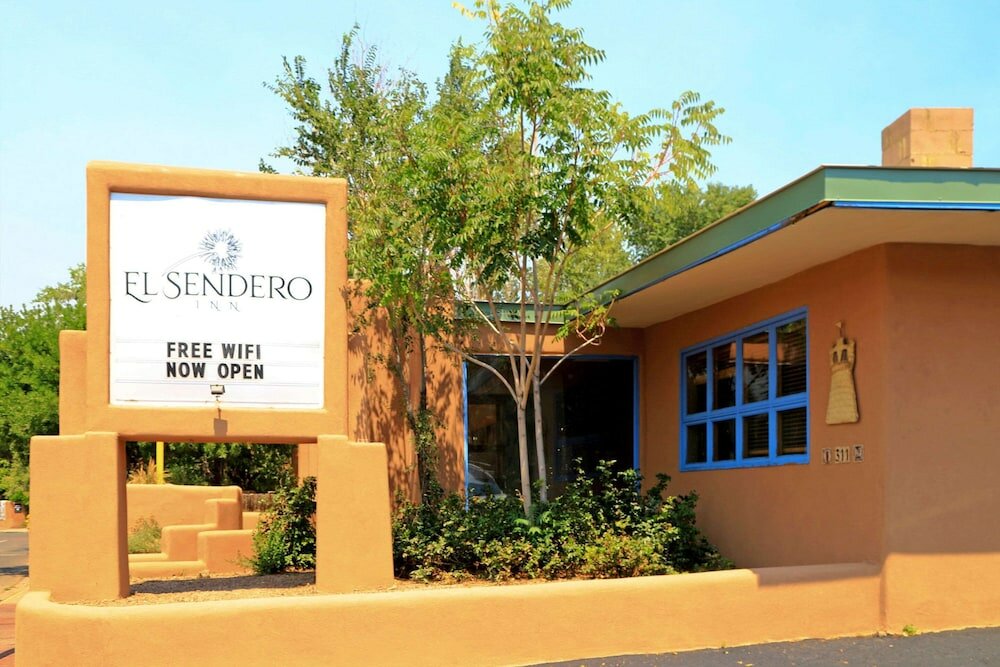 Фото El Sendero Inn, Ascend Hotel Collection