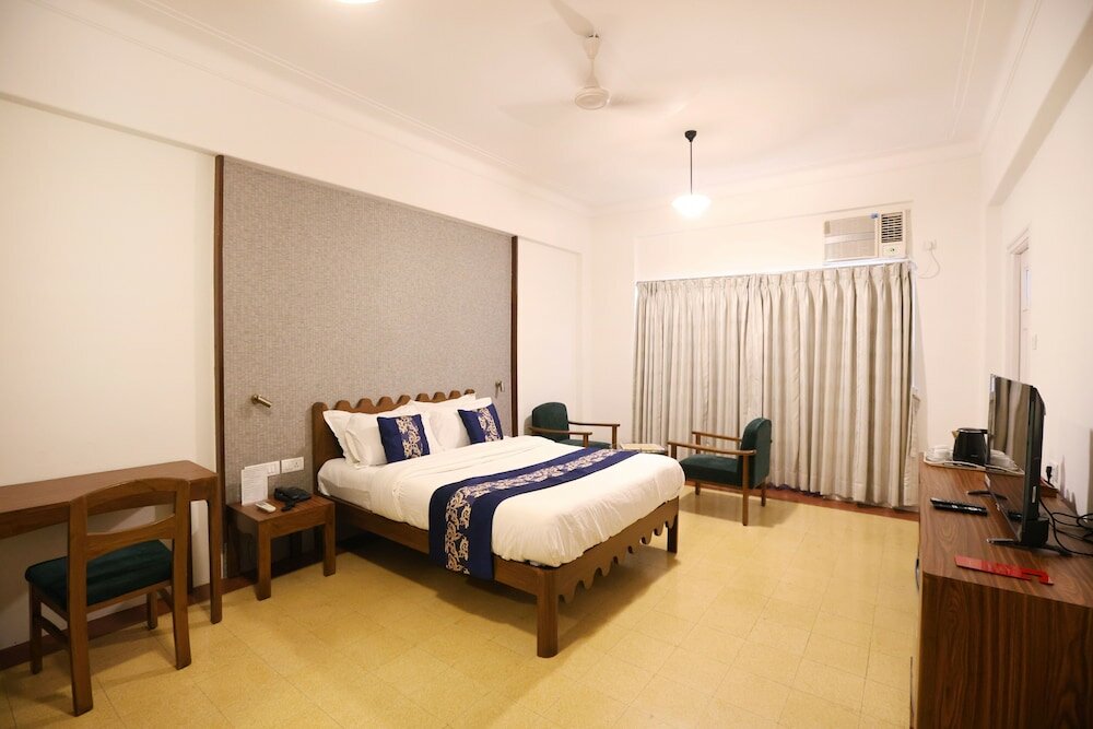 Фото Sea Green South Hotel