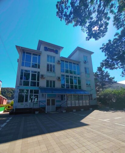 Гостиница Калипсо в Новомихайловском